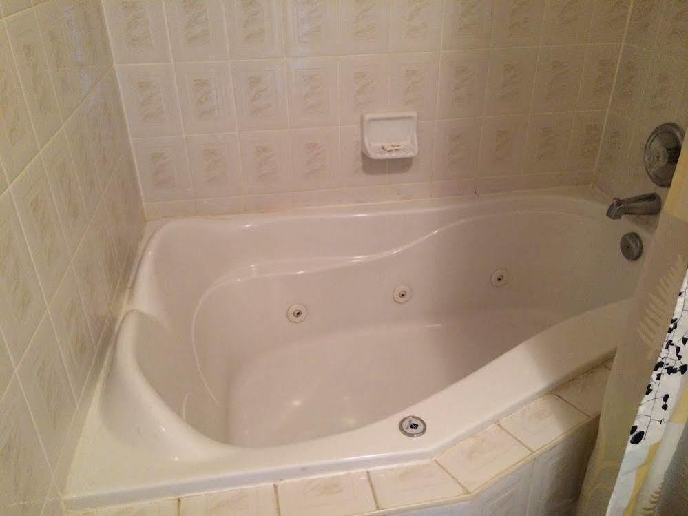 ווסאגה ביץ' Villa Nova Motel מראה חיצוני תמונה
