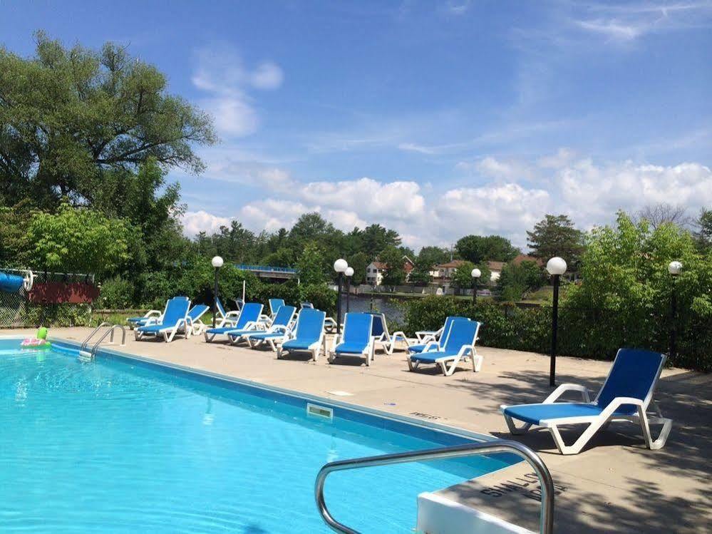 ווסאגה ביץ' Villa Nova Motel מראה חיצוני תמונה